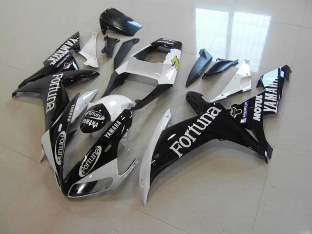 Discount 2002-2003 Black Silver Yamaha YZF R1 Motor Fairings UK Discount 2002-2003 Black Silver Yamaha YZF R1 Motor Fairings UK