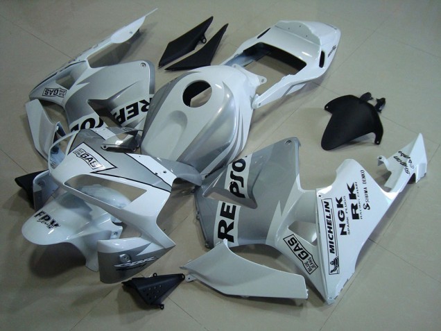 Discount 2003-2004 Repsol White Silver Honda CBR600RR Motorcycle Fairings Kits UK Discount 2003-2004 Repsol White Silver Honda CBR600RR Motorcycle Fairings Kits UK