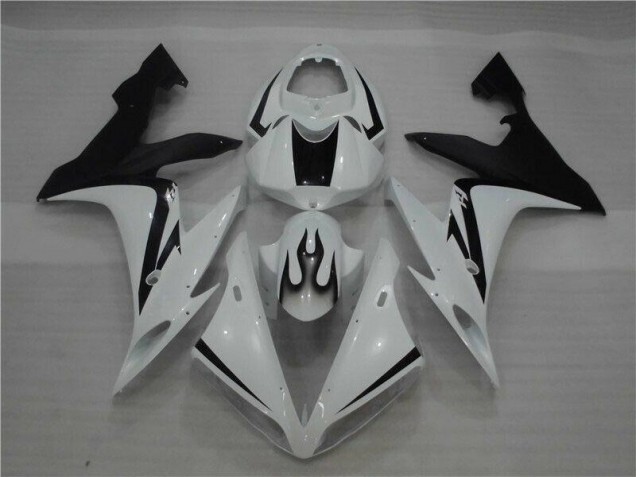 Discount 2004-2006 White Black Flame Yamaha YZF R1 Motor Fairings UK Discount 2004-2006 White Black Flame Yamaha YZF R1 Motor Fairings UK