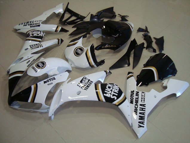 Discount 2004-2006 Black Gold White Yamaha YZF R1 Bike Fairing Kit UK Discount 2004-2006 Black Gold White Yamaha YZF R1 Bike Fairing Kit UK