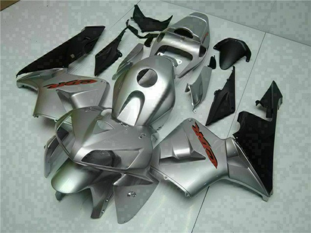 Discount 2005-2006 Silver Honda CBR600RR Bike Fairing Kit UK Discount 2005-2006 Silver Honda CBR600RR Bike Fairing Kit UK
