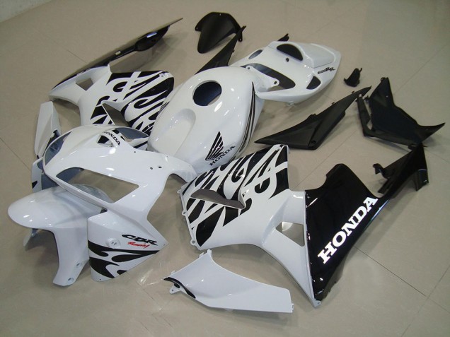 Discount 2005-2006 White Black Honda CBR600RR Motor Fairings UK Discount 2005-2006 White Black Honda CBR600RR Motor Fairings UK