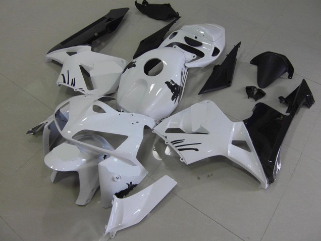 Discount 2005-2006 White with Special Decals Honda CBR600RR Motorcylce Fairings UK