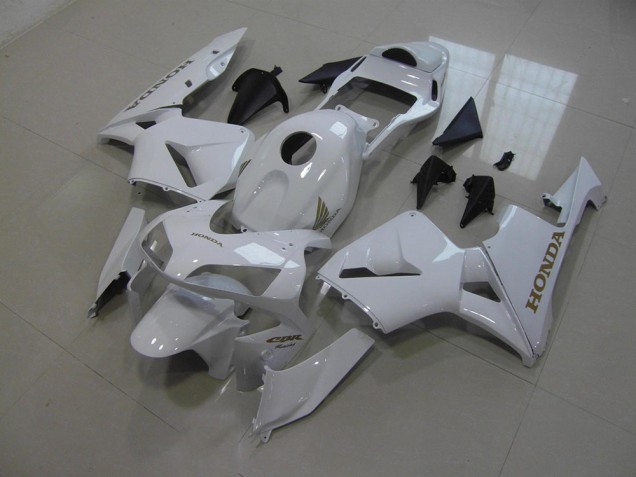 Discount 2005-2006 White Honda CBR600RR Motorcycle Fairings & Bodywork UK Discount 2005-2006 White Honda CBR600RR Motorcycle Fairings & Bodywork UK