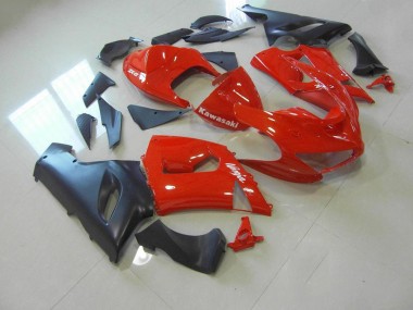 Discount 2005-2006 Red and Matte Black Kawasaki ZX6R Bike Fairings UK