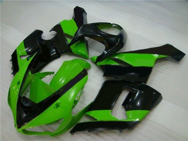 Discount 2005-2006 Green Black Kawasaki ZX6R Motorbike Fairing UK Discount 2005-2006 Green Black Kawasaki ZX6R Motorbike Fairing UK