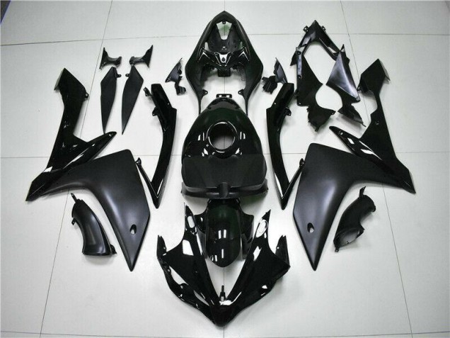 Discount 2007-2008 Glossy Matte Black Yamaha YZF R1 Motorcycle Bodywork UK Discount 2007-2008 Glossy Matte Black Yamaha YZF R1 Motorcycle Bodywork UK