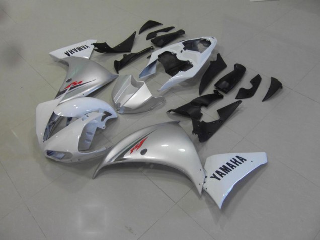 Discount 2009-2011 White Silver Yamaha YZF R1 Motorcycle Fairing Kit UK Discount 2009-2011 White Silver Yamaha YZF R1 Motorcycle Fairing Kit UK
