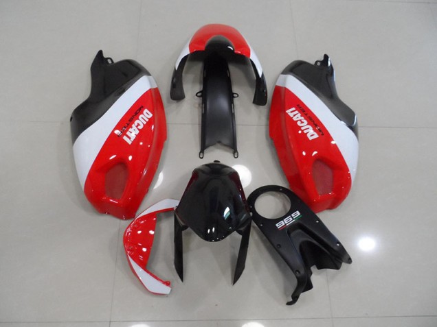 Discount 2008-2012 Black Red White Ducati Monster 696 Motorcycle Fairings Kits UK Discount 2008-2012 Black Red White Ducati Monster 696 Motorcycle Fairings Kits UK