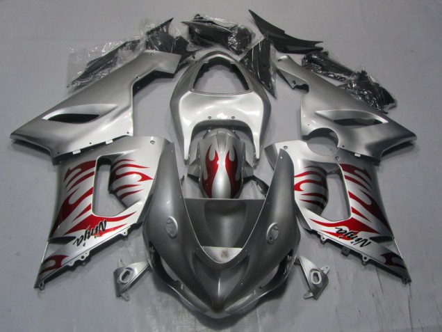 Discount 2005-2006 Silver Red Flame Ninja Kawasaki ZX6R Motorcycle Replacement Fairings UK Discount 2005-2006 Silver Red Flame Ninja Kawasaki ZX6R Motorcycle Replacement Fairings UK