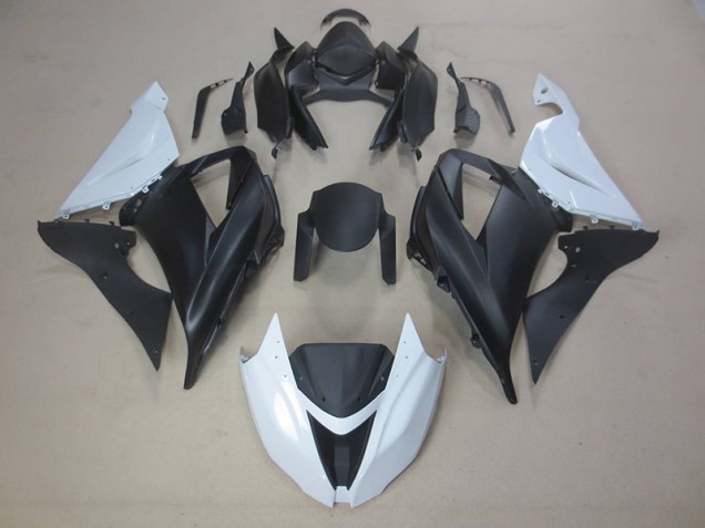 Discount 2013-2018 Black White Kawasaki ZX6R Motorcycle Fairings UK Discount 2013-2018 Black White Kawasaki ZX6R Motorcycle Fairings UK