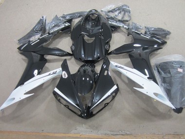 Discount 2004-2006 Black White Yamaha YZF R1 Motor Bike Fairings UK