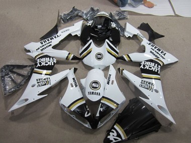 Discount 2004-2006 Black White Lucky Strike Yamaha YZF R1 Motorcyle Fairings UK