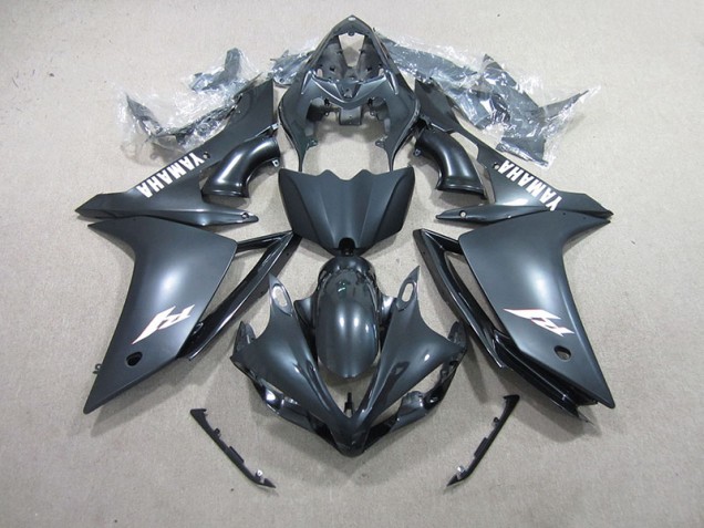 Discount 2007-2008 Black White Decal Yamaha YZF R1 Motorbike Fairing UK Discount 2007-2008 Black White Decal Yamaha YZF R1 Motorbike Fairing UK